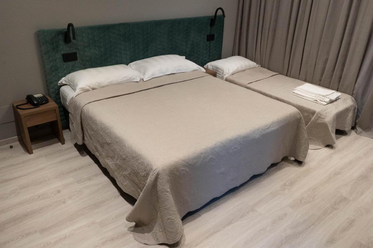 Hotel Graziella Arma di Taggia Luaran gambar