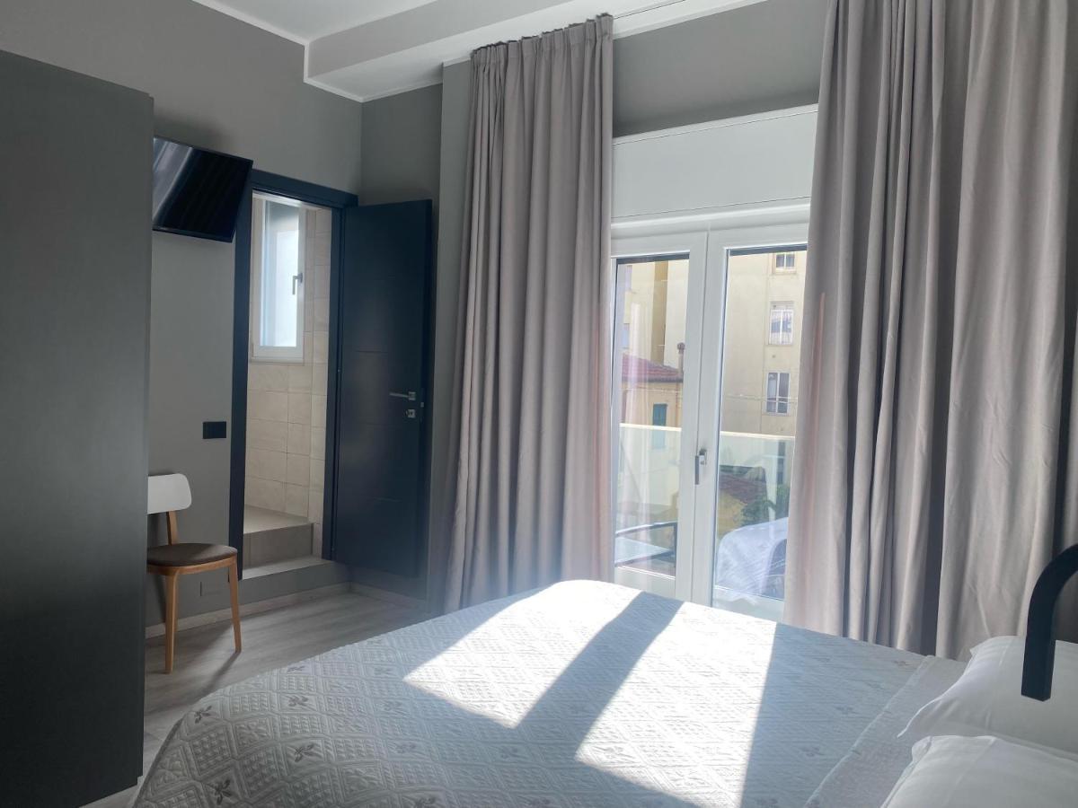 Hotel Graziella Arma di Taggia Luaran gambar